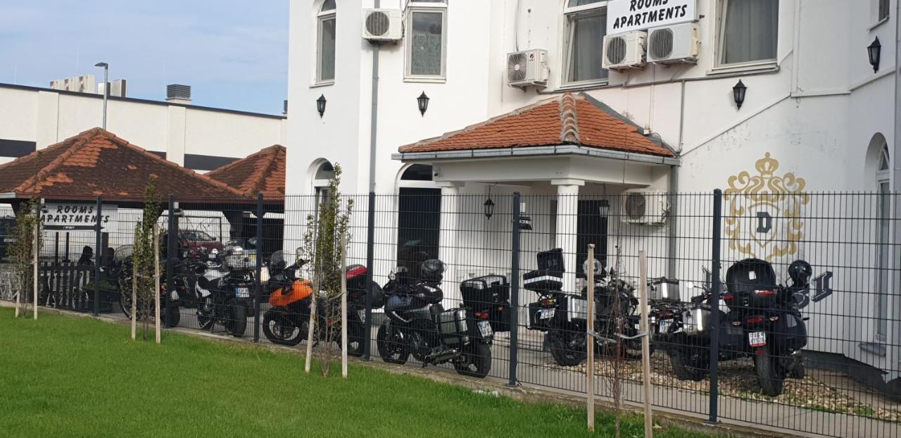 Apartmani Diksi Zrenjanin Zewnętrze zdjęcie